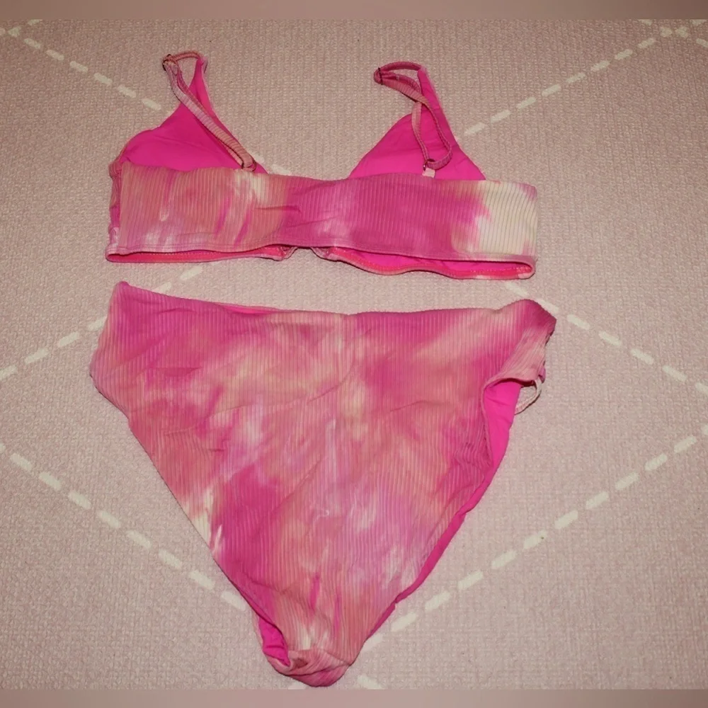 TiniBikini Swimwear 2 Piece Pink Ombré Bathing Suit Large - Picture 5 of 5